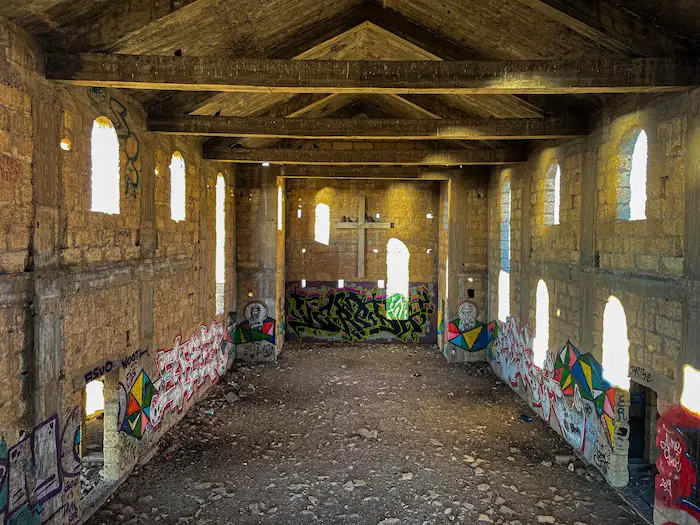 Inside the abandoned church at Sanatorio de Abona
