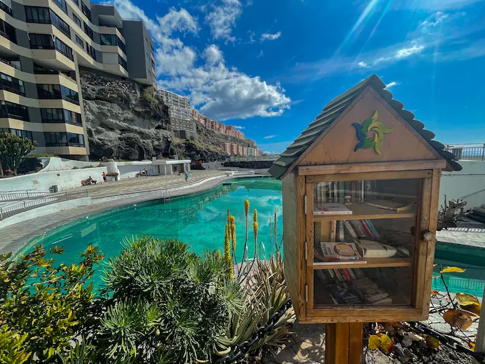 Pool in Tabaiba with a small free library