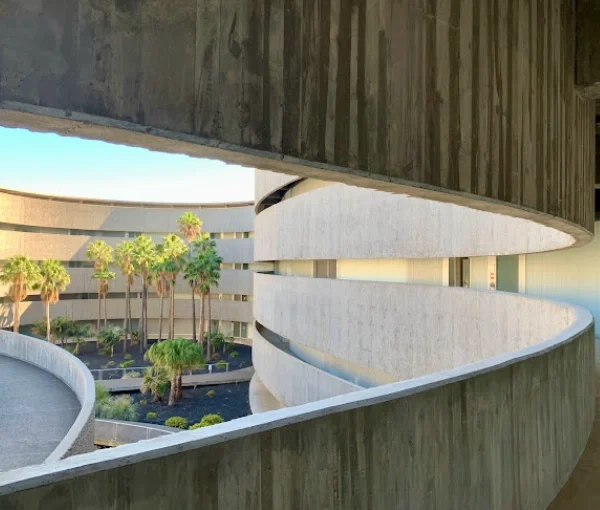 facultyoffinesartlalaguna Cultural Places in Tenerife: Museums, Architecture & History