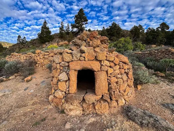 cave houses along las vegas south tenerife hike traditional volcanic homes